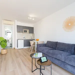 https://moderno-apartamento-en-corralejo.in-canary-islands.com